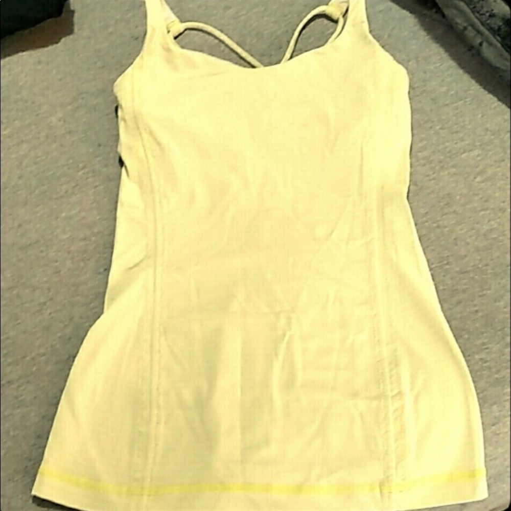 Lululemon top